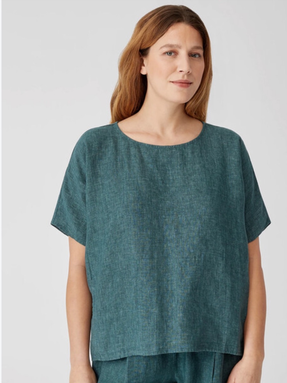 EILEEN FISHER Washed Organic Linen Delave Top in Teal